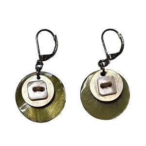 Handmade Shell Button Dangle Earrings Green Boho Statement Fashion Jewelry Women