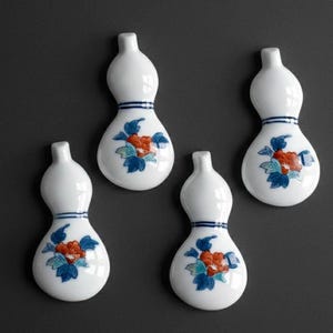 Set of 5 Porcelain Chopstick Rests | Large Gourd-Shape Chopstick Holders | Japanese Ceramic Hashioki | Cute Tableware  | Vintage Home Decor