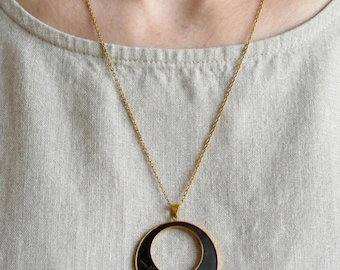 Round Pendant Necklace Amita Damascene, Japan Trafitional Crafts, Japanese Geisha Jewellery, Unique Female Jewelry, Rare Goldplated Necklace