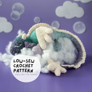Dromerige Slaperige Draak, amigurumi haakpatroon met weinig steken (PDF-bestand), Engels, Amerikaanse termen