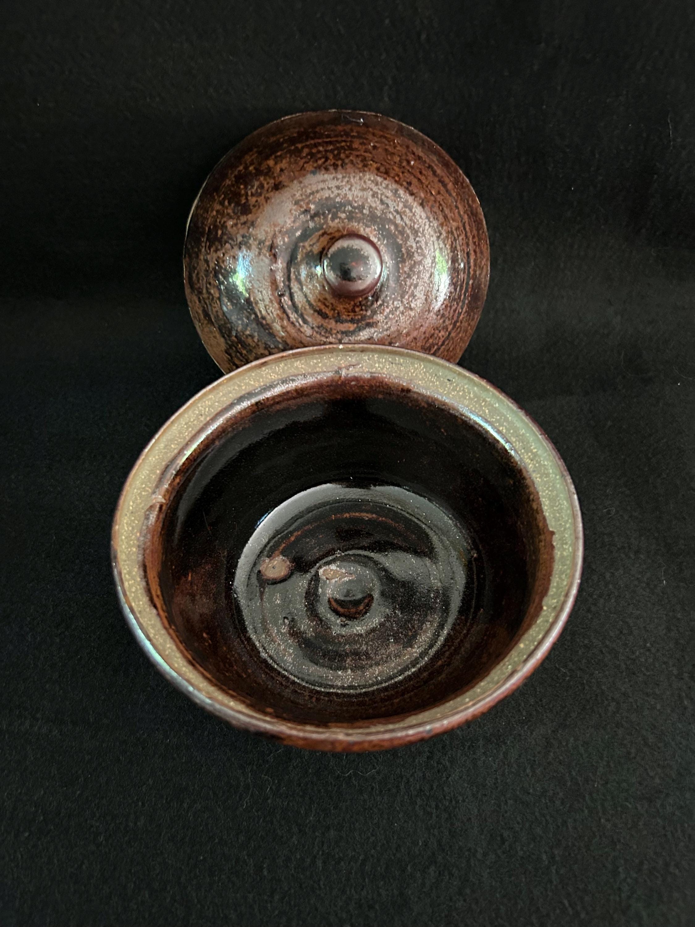 ヴィンテージスタジオ陶器 石器 蓋付き容器 - 署名入り - Etsy 日本