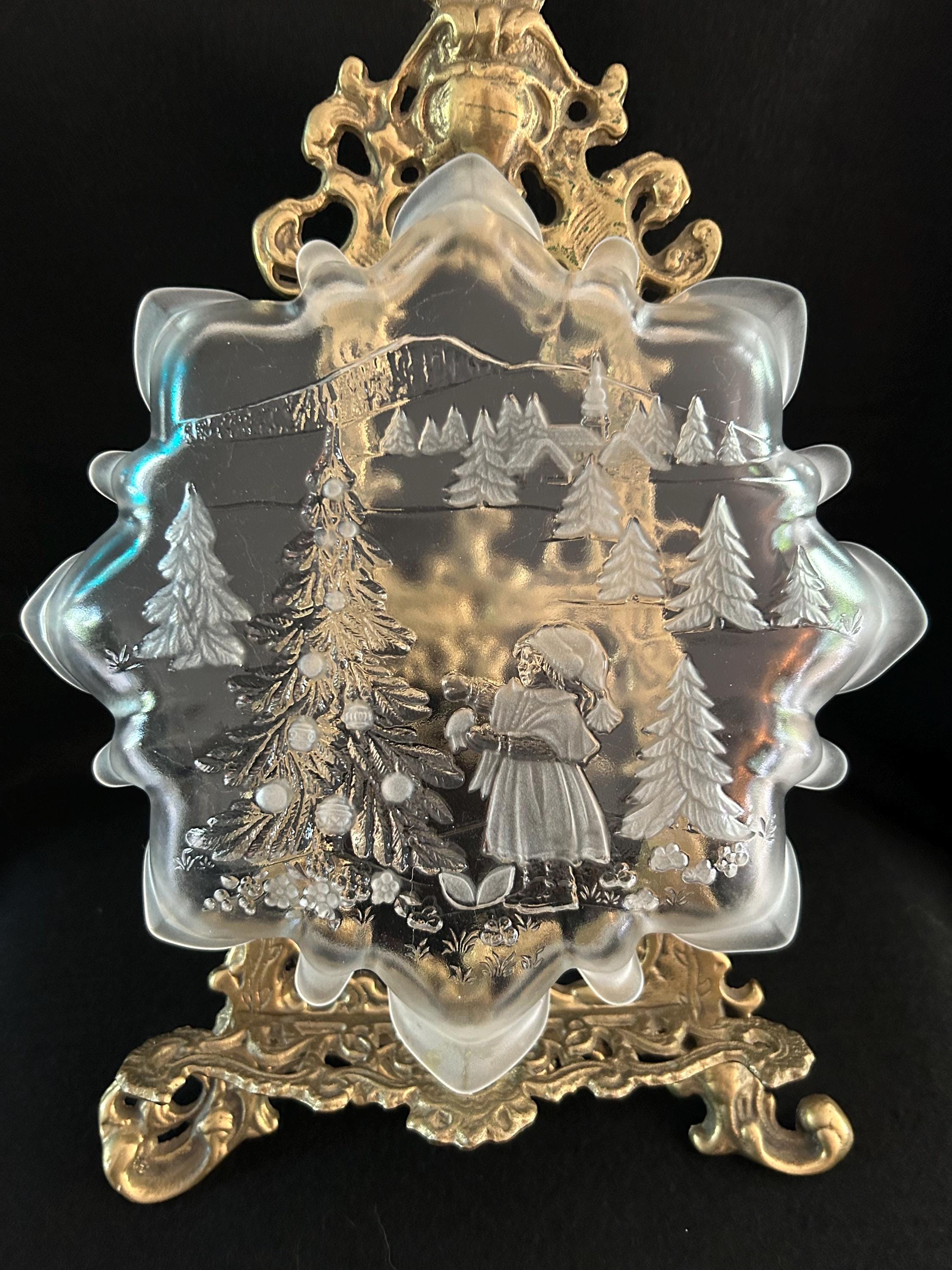 Vintage Mikasa Christmas Story Glass Bon Bon Dish,1980's,germany