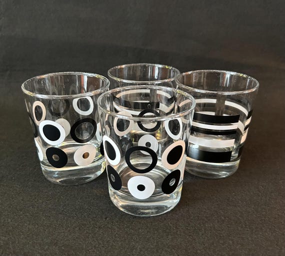 IKEA Godis Black & White Geometric Low Ball Brille von Henrik Preutz - 4er Set