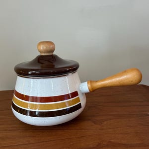 Casserole émaillée avec couvercle Coing 18 cm 2,9 l EMALIA OLKUSZ