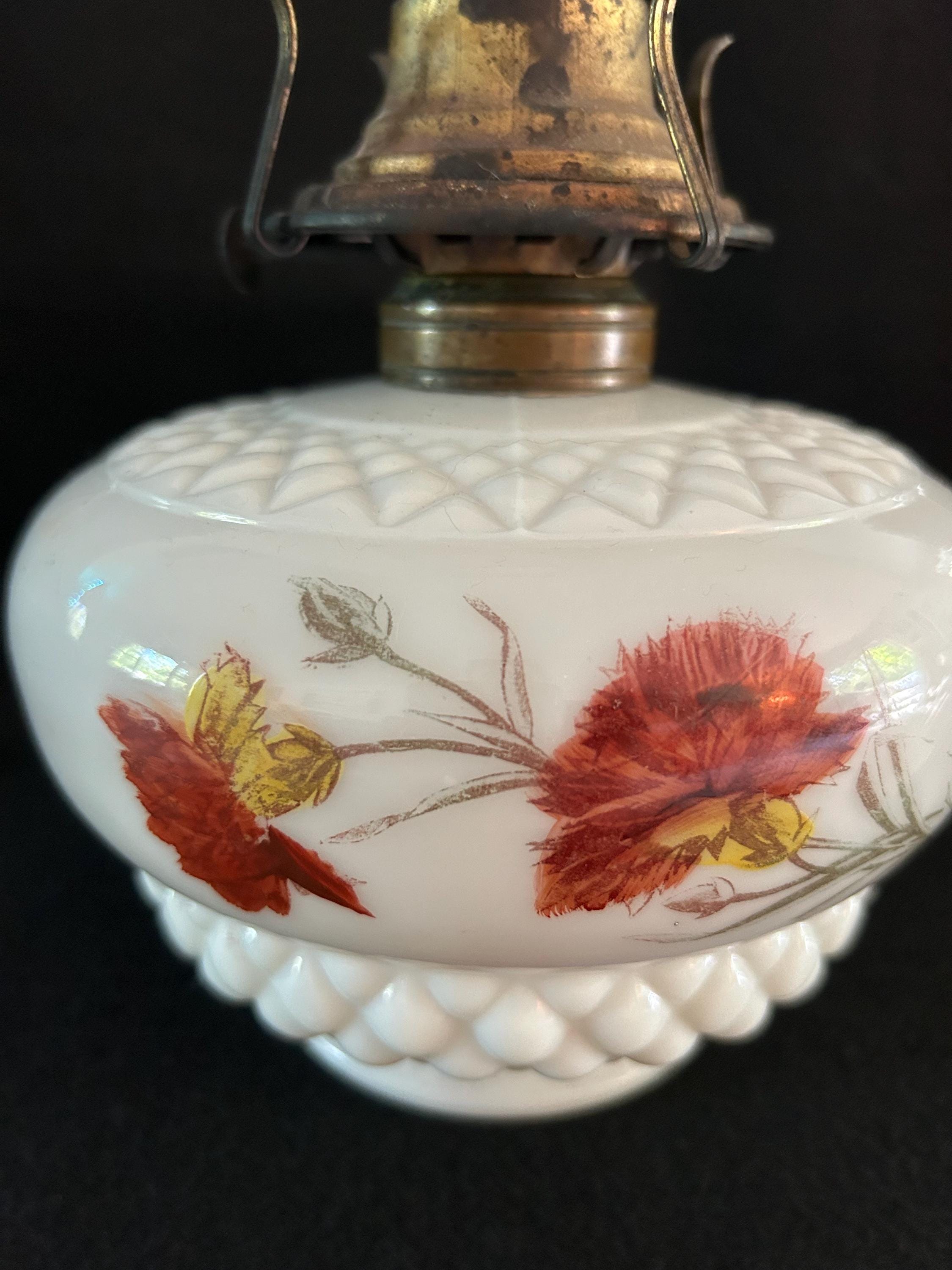 すぐ使えます antique milk glass lamp アンティーク Vintage Milk