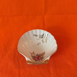 Vintage porseleinen schelpvormige sieradenschaal, bezette, Japans gesigneerde
