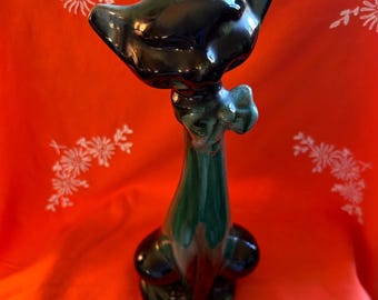 MCM Blue Mountain Pottery of Canada Ceramic Winking Cat With Drip