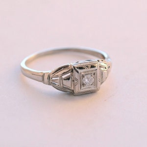 Antique Art Deco ring, 18kt white gold engagement, vintage size