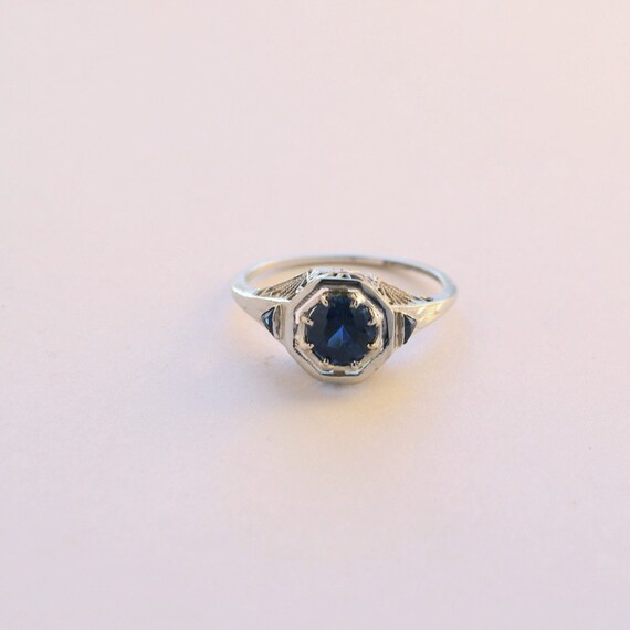 Sapphire ring, Antique White Gold Blue Sapphire r… - image 6