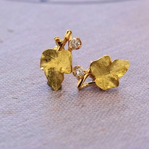 Leaf earrings 18kt yellow gold studs earrings , bloomed gold earrings