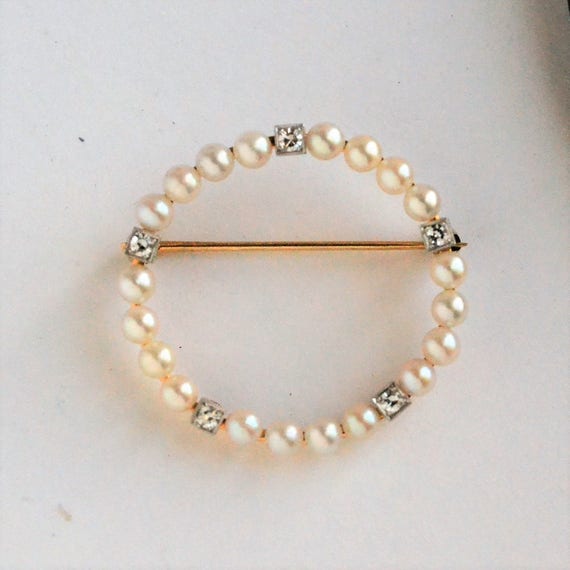 Pearl Pin, Gold Circle Pearl Pin, Vintage Pearl B… - image 1