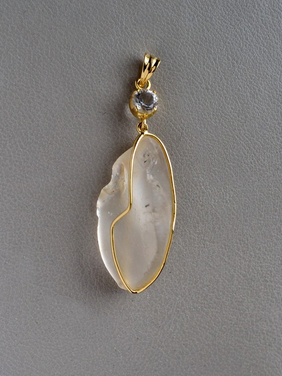 Wire wrapped crystal pendant, 18k yellow gold wire