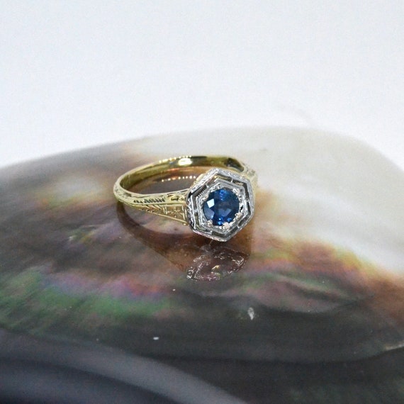Sapphire ring, antique sapphire ring, Victorian sa