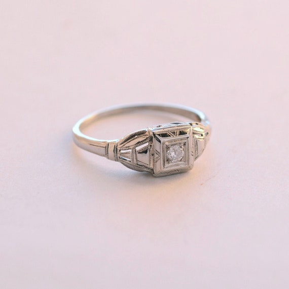 Antique Art Deco ring, 18kt white gold engagement… - image 1