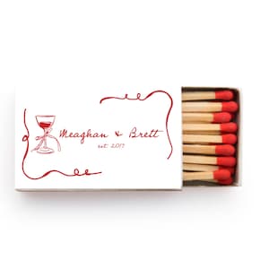 Caja de cerillas personalizada para fiesta de compromiso de boda: recuerdos del lugar, regalo de compromiso personalizado para invitados, recuerdo de fiesta o recuerdo de cena de ensayo.