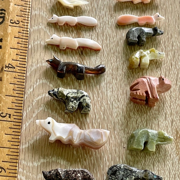 Genuine Carved Native American Jasper MOP Shell Gemstone Bears foxes Frog birds Fetish Beads 20 pc 11mm to 30mm
