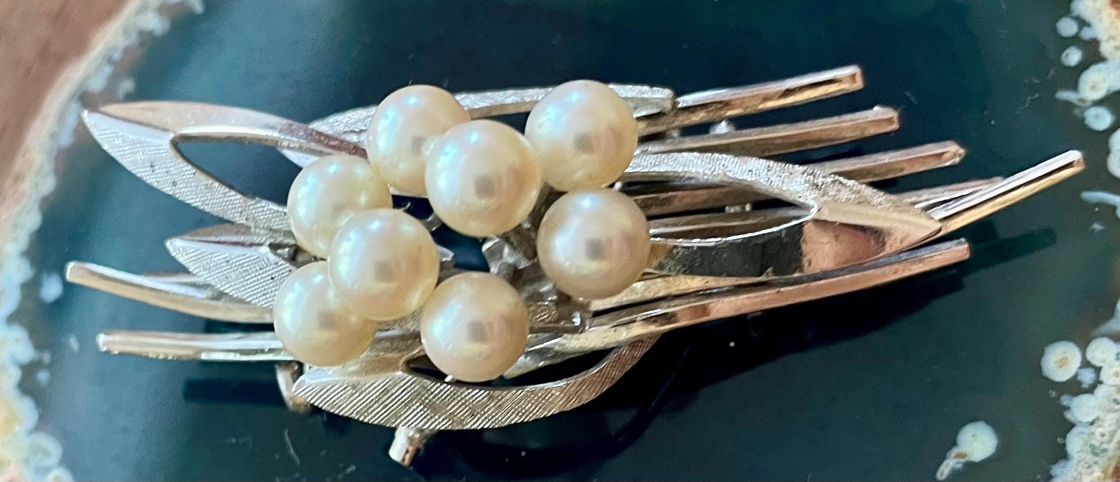Mikimoto brooch - Etsy 日本