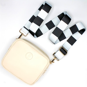 Crossbody Dog Bag - Walking Bag Poo Bag dispenser