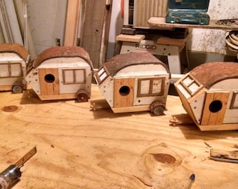 Vintage Birdhouse Camper 9 Inches Long