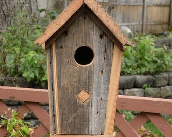 Classic Style Barnboard Birdhouse 12 Inches High