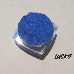 LUCKY - Bright Blue Shimmer Mineral Eyeshadow, Loose Pigments, Vegan Eco-Friendly Cruelty-free Mineral Eye Shadow