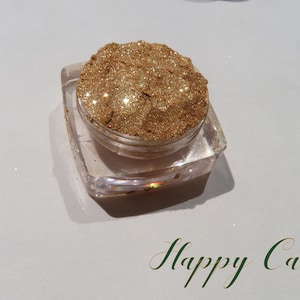 Happy Cat Eyeshadow: Dark Gold Shimmer, Vegan Mineral Pigment