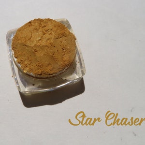 Star Chasers: Golden Shimmer Loose Pigment Mineral Eyeshadow