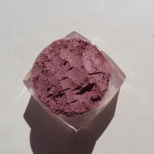 CRAZY Mica-Free Pinky Brown Matte Loose Pigment Mineral Eyeshadow, Vegan, Cruelty Free Mineral Eye Shadow image 6