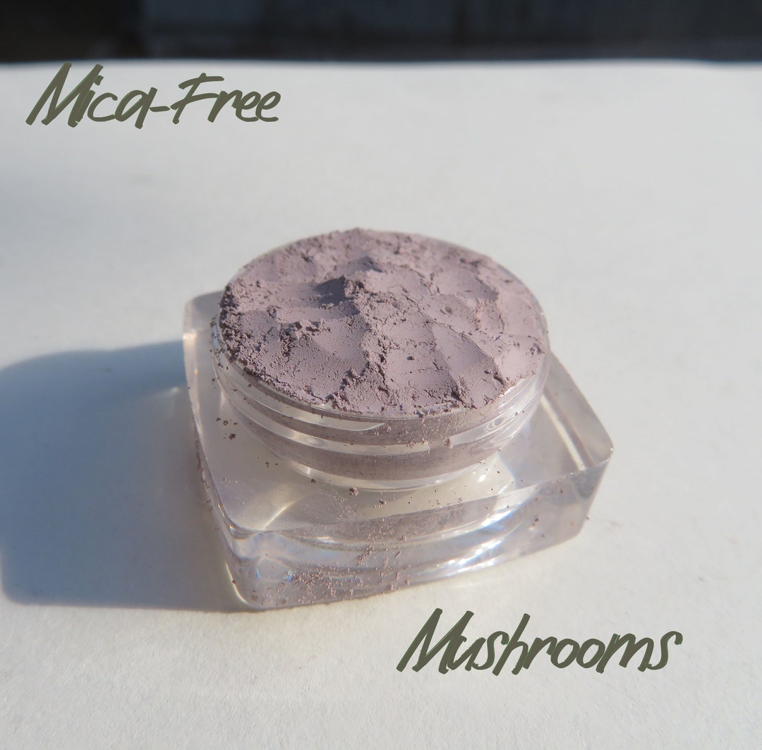 MUSHROOMS Mica Free Pale Brown Matte Mineral Eye Shadow, Loose Minerals