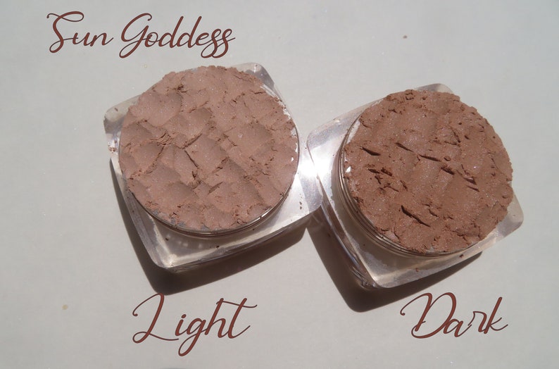 Soft Sheer Pale Brown Natural Mineral Bronzer, Vegan Loose Pigments Mineral Eye Shadow Sun Goddess Bronzers Pick Light or Dark image 1