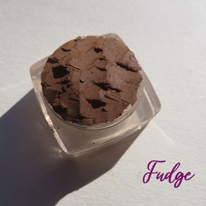 Fudge Dark Matte Brown Mineral Eyeshadow: Vegan Eyeliner