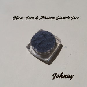 Johnny: Matte Dark Blue Mineral Eyeshadow, Mica-Free and Titanium Dioxide Free Vegan Pigment