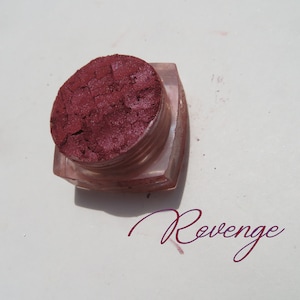 REVENGE - Veganer dunkelroter, matte lose Pigmente Mineral Lidschatten, Karminfrei, keine kosmetischen Farbstoffe, Tierversuchsfreier Mineral Lidschatten