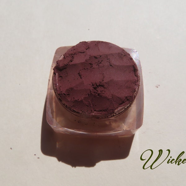 WICKED - Dark Red Matte Mineral Eye Shadow, Vegan, Loose Pigments, Carmine-Free No Cosmetic Dyes, Cruelty-free Mineral Eyeshadow