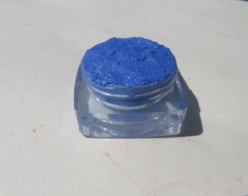 LUCKY Bright Blue Shimmer Mineral Eyeshadow, Loose Pigments, Vegan Eco-Friendly Cruelty-free Mineral Eye Shadow image 2