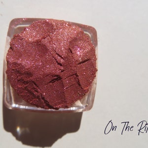 ON THE RITZ - Shimmer Orange Pink Gold Vegan Mineral Eye Shadow, Loose Pigments Carmine Free Cruelty Free Eco-Friendly Mineral Eyeshadow