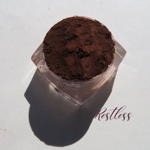 Vegan Matte Red Brown Mineral Eyeshadow - &quot;Restless&quot;
