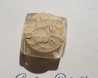 COOKIES DELIGHT - Pale Yellow Gold Shimmer Mineral Eye Shadow, Cruelty-Free Light Airy Yellow Vegan Mineral Eyeshadow