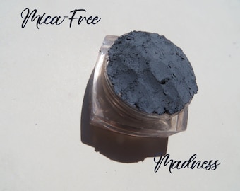 MADNESS - Mica-Free Matte Blue Black Mineral Loose Powder Eyeliner / Eyeshadow, Vegan Cruelty Free, Loose Powder Mineral Eye Shadow