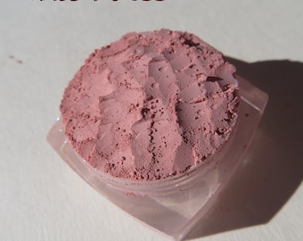 Snapdragon Mica-Free Matte Pink Mineral Eyeshadow: Vegan, Carmine-Free