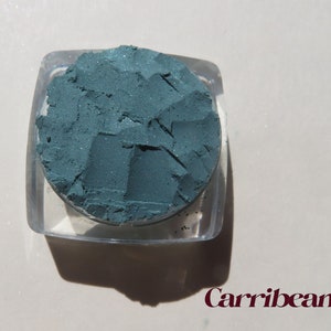 Caribbean Shimmer Mineral Eyeshadow: Vegan Dark Sea Green