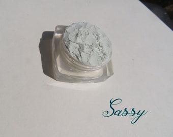 SASSY - Matte Pale Green Loose Pigment Mineral Eyeshadow, Vegan Mineral Eye Shadow, Eco-Friendly Cruelty-Free Mineral Eyeshadow