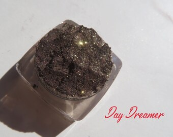 DAY DREAMER - Dark Brown Heavy Gold Shimmer Mineral Eyeshadow, Gold Eye Glitter, Loose Pigments, Cruelty-Free Vegan Minerals Eye Shadow