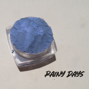 Bright Blue Shimmer Mineral Eyeshadow: Vegan Loose Pigments