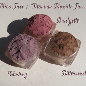 Mica-Free and Titanium Dioxide Free Mineral Eyeshadow Set: Shimmer Matte Pigments, Vegan