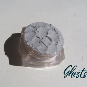 Ghosts: Pale Matte Gray Mineral Eyeshadow - Vegan Eco-Friendly