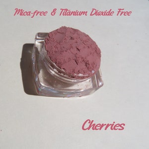 Cherries Eyeshadow: Matte Dusty Rose, Mica-Free and Titanium Dioxide Free Vegan Pigment