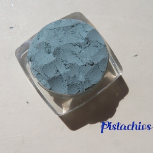 Pistachios Pale Green Shimmer Mineral Eyeshadow: Vegan, Cruelty-Free