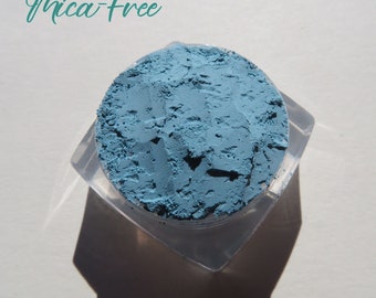 CHARMED MOSS - Mica-Free Matte Blue Green Mineral Eyeshadow, Cruelty-Free, Loose Pigments, Vegan Mineral Eye Shadow