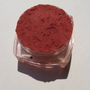 KARMA Orange Red Vegan Matte Loose Mineral Eyeshadow, Titanium Dioxide Free, Eco Friendly Cruelty-Free, Pure Mineral Eye Shadow image 4